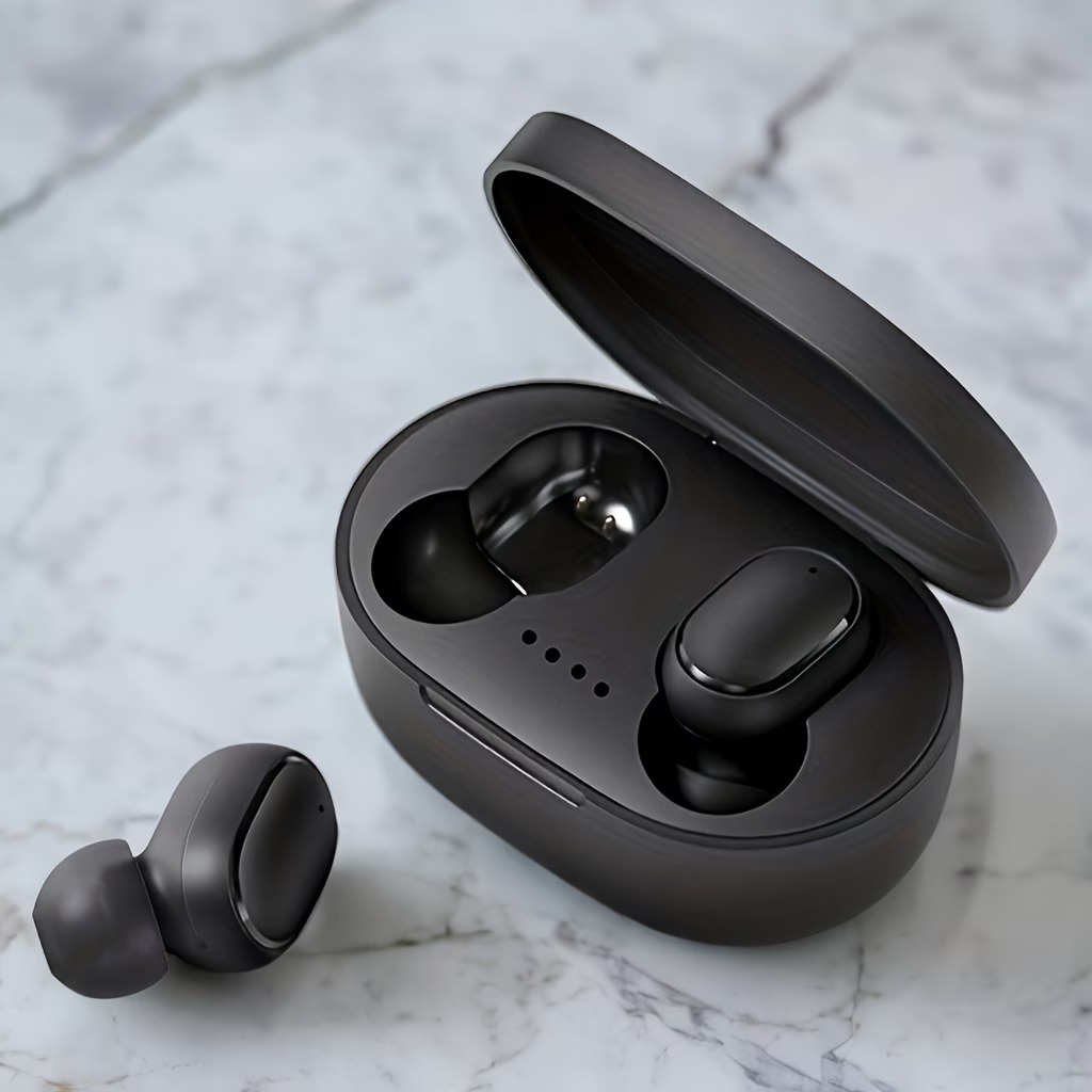 Wireless TWS earbuds with USB-C charging case, black